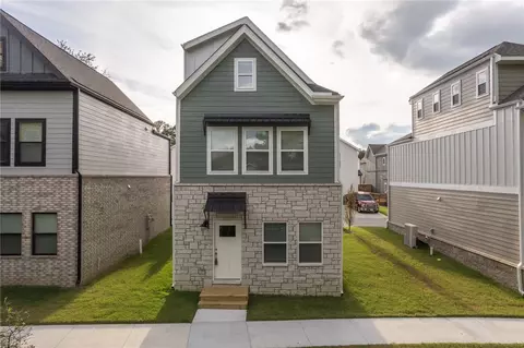 1323 S Van Buren Ave, Fayetteville, AR 72701