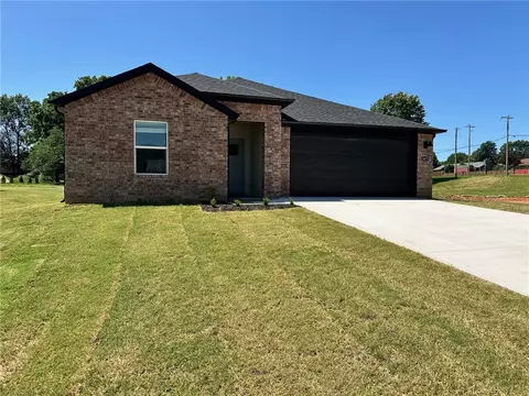 1675 Ridgeview Dr, Springdale, AR 72762