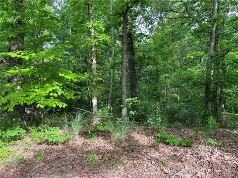 Forres Lane, Bella Vista, AR 72715