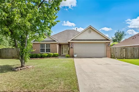 3269 Rosemary Ave, Springdale, AR 72764