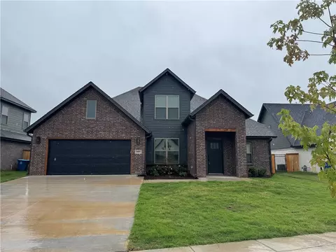 4801 SW Elderwood St, Bentonville, AR 72713