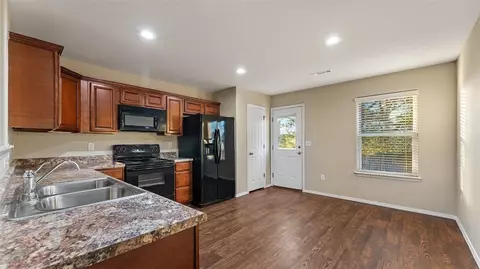 280 Honor Ct, Springdale, AR 72764 photo 6