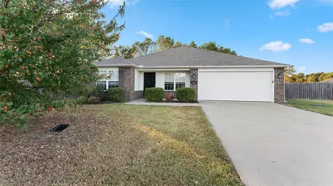 280 Honor Ct, Springdale, AR 72764