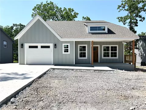 19 Kirkwall Pl, Bella Vista, AR 72715
