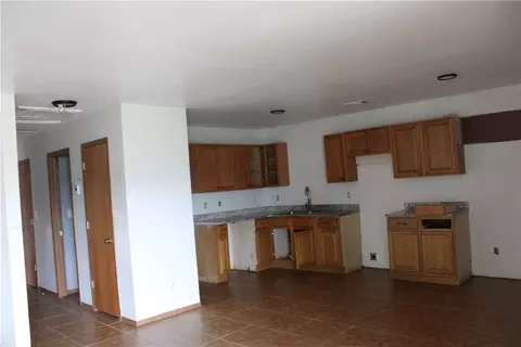 3105 S 3107 S E St, Rogers, AR 72758 photo 3