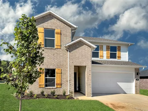 700 Picard Ave, Lowell, AR 72745