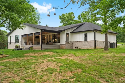 Exterior - 12585 Patton Rd, West Fork, AR 72774 photo 5 of 8