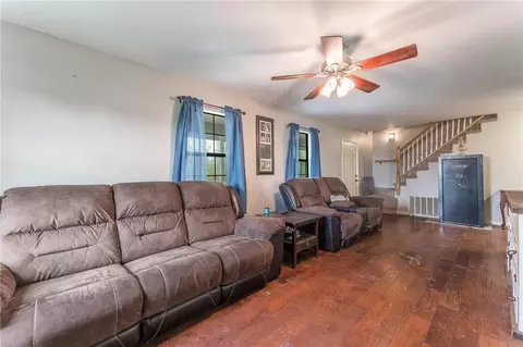 11085 Ruby Hall Rd, Gentry, AR 72734 photo 4
