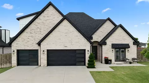 1404 Breeze Ct, Bentonville, AR 72713