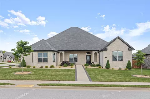 101 Bequette Ln, Centerton, AR 72719