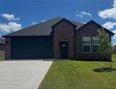 4225 Florentina Ave, Springdale, AR 72764