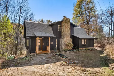 4367 Cr-705, Green Forest, AR 72638