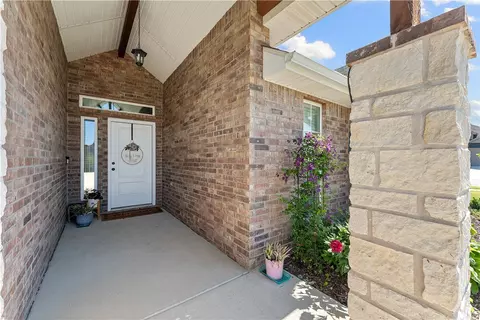 Entry Way - 901 Redfree Dr, Bentonville, AR 72712 photo 1 of 5