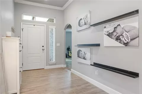 Entry Way - 901 Redfree Dr, Bentonville, AR 72712 photo 2 of 5