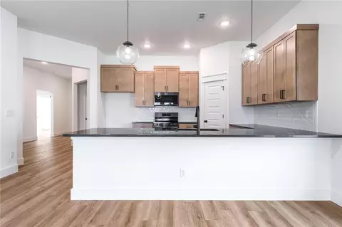 Kitchen - 1100 Ari Ave, Centerton, AR 72719 photo 7 of 7