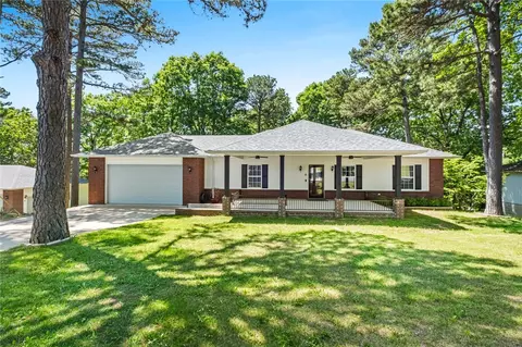 6 Rivercliff Rd, Rogers, AR 72756