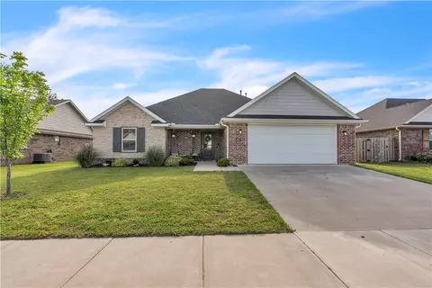 Exterior - 12 E Loveland Loop, Farmington, AR 72730 photo 2 of 18