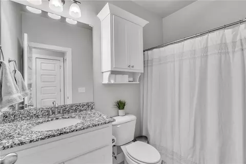 Bath - 12 E Loveland Loop, Farmington, AR 72730 photo 1 of 4