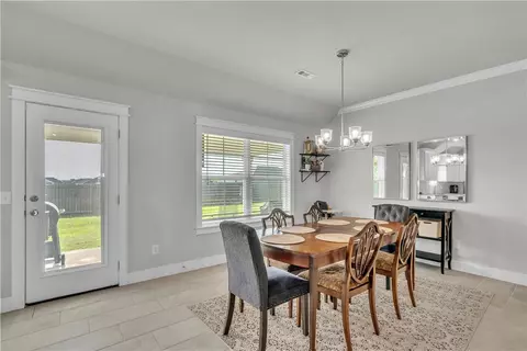 Dining - 12 E Loveland Loop, Farmington, AR 72730 photo 1 of 2