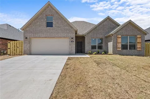 1101 Harvest Ave, Lowell, AR 72745