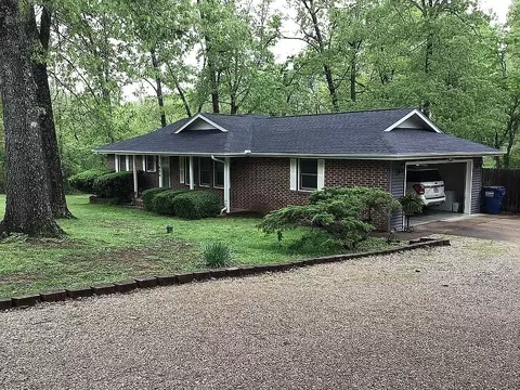 3654 Old Military Rd, Mountain Home, AR 72653
