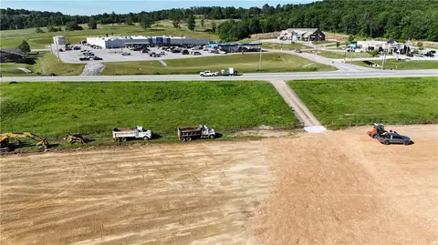 001 Hwy 412, Huntsville, AR 72740