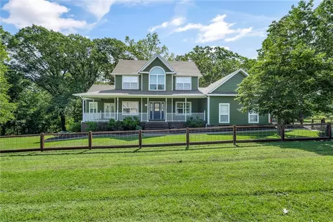 29 Queensferry Cir, Bella Vista, AR 72715