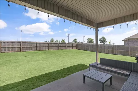 1610 N Skyline Loop, Centerton, AR 72719 photo 33