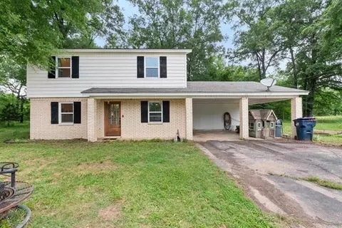 33 Gibson Rd, Morrilton, AR 72110