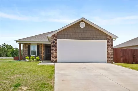 3609 Scarlet Ln, Siloam Springs, AR 72761