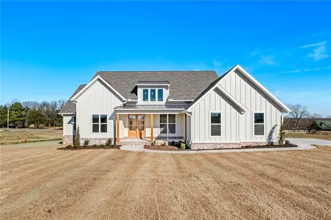 195 Madison 7218, Hindsville, AR 72738