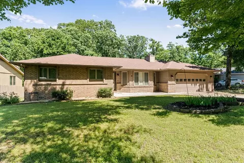 4 Wincanton Ln, Bella Vista, AR 72715