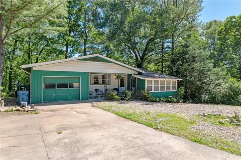 7 Ipswich Dr, Bella Vista, AR 72714