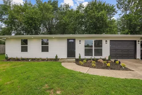 802 Hinshaw Dr, Springdale, AR 72762