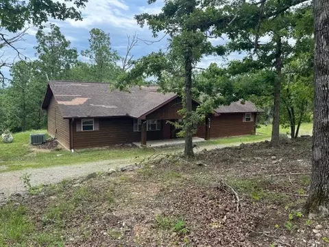 1376 Woods Point Rd, Elizabeth, AR 72531