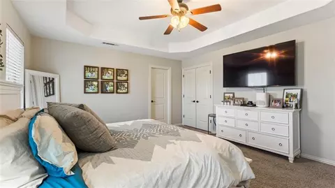 Bedroom - 13401 Loyle Ln, Gravette, AR 72736 photo 1 of 5