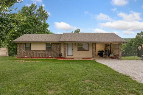 9544 43 Hwy, Harrison, AR 72601