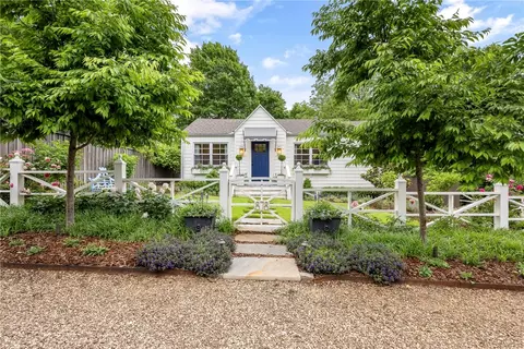 878 N Olive Ave, Fayetteville, AR 72701