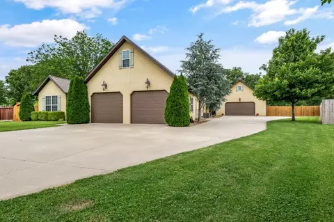 145 Pinto Dr, Rogers, AR 72756