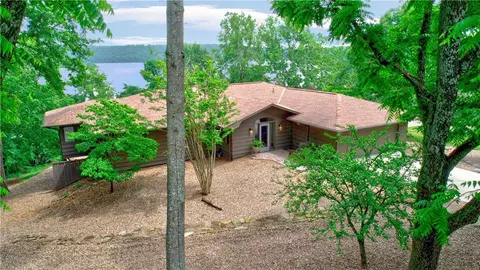 18964 Melanie Rd, Springdale, AR 72764
