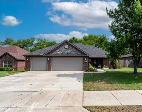 1603 W Stratton Dr, Rogers, AR 72756