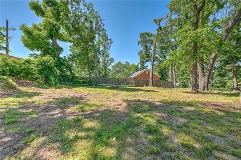 312 NW J St, Bentonville, AR 72712