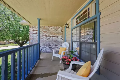 1110 Meadowlark Ln, Siloam Springs, AR 72761