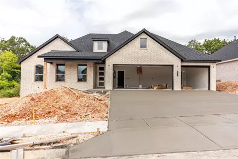 407 Ardie Martin St, Springdale, AR 72762