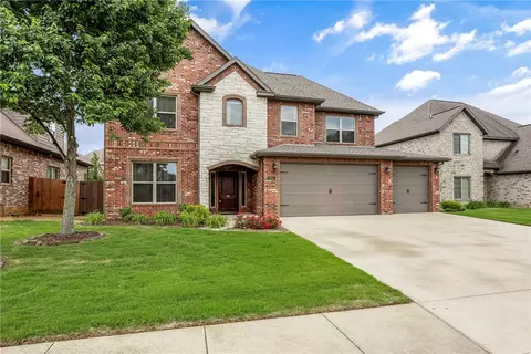 1703 SW Gosford Ave, Bentonville, AR 72713