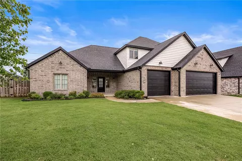839 Saffron Ave, Springdale, AR 72762