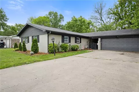 309 Sanders Ave, Springdale, AR 72764