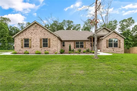 13 Ingleborough Dr, Bella Vista, AR 72715