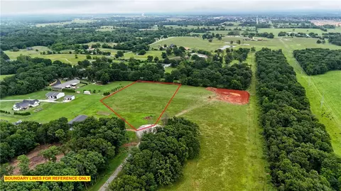 Jace Circle, Gravette, AR 72736 photo 10