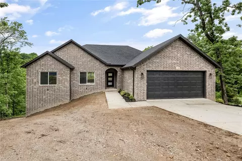 3 Hoxby Ln, Bella Vista, AR 72714